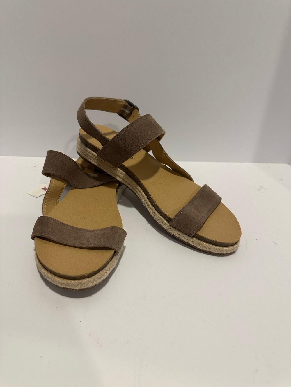 Lucky Brand Women's leather sandals size 10 New with tags
